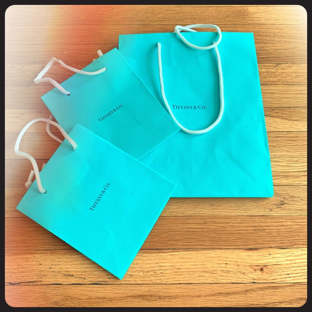 Tiffany & Co shopping bags